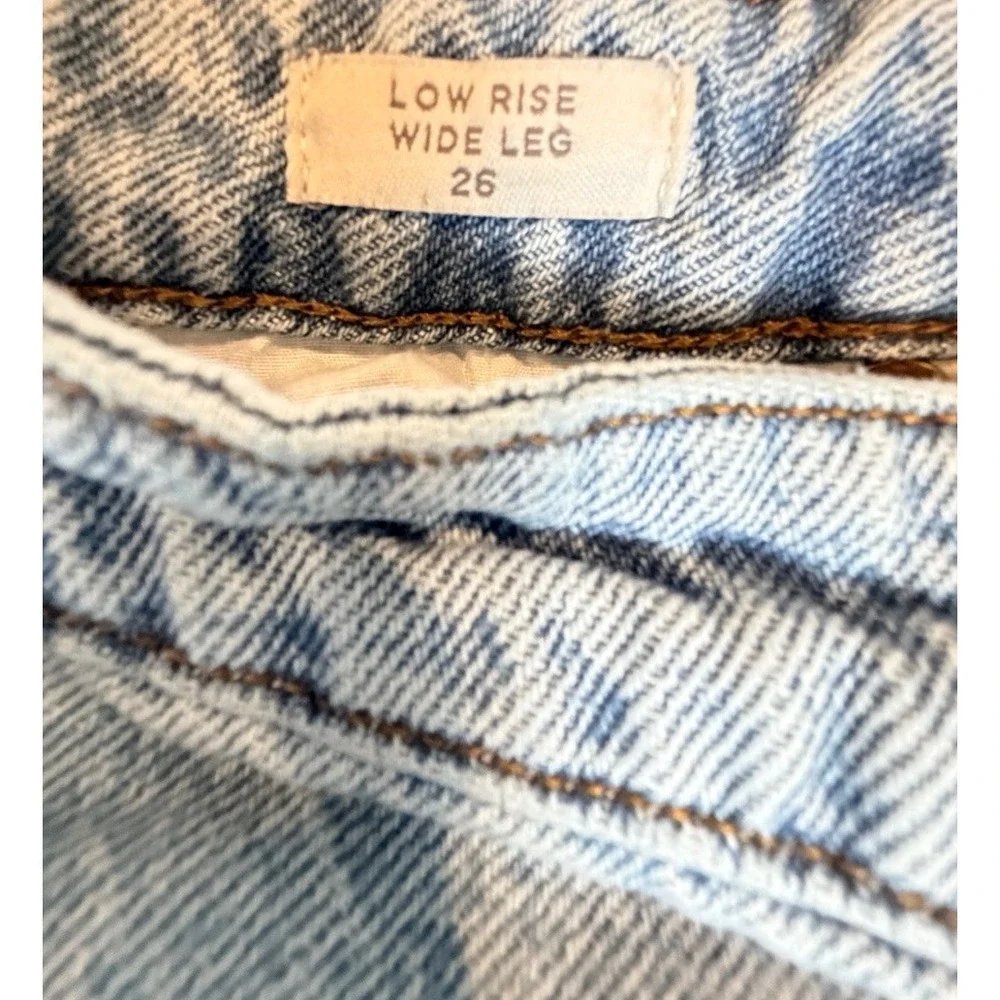 PacSun Low Rise Wide Leg Jeans Womens 26 Distressed Lite Wash Raw Hem Y2K Grunge - Picture 4 of 14